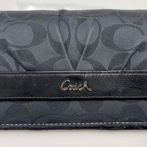 Coach women’s wallet black
